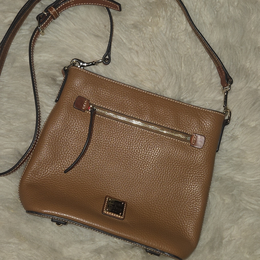 Dooney & Bourke Tan and Red Women's Bag - Picture 2 of 6